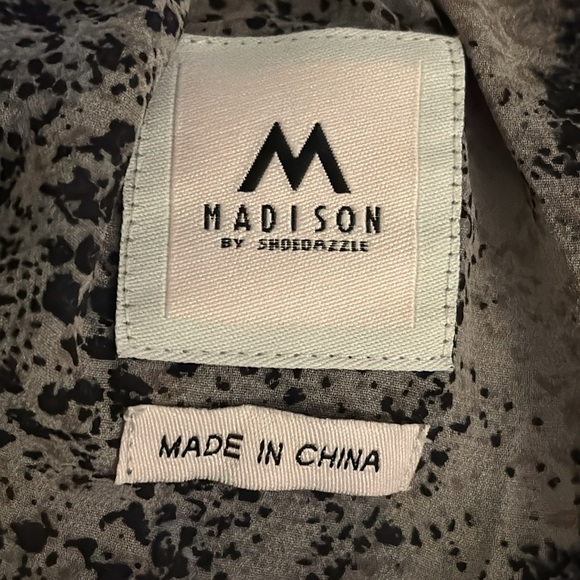 MADISON Off the Shoulder Maxi Dress Snakeskin Animal Print Vacation Party Size M - Picture 6 of 6